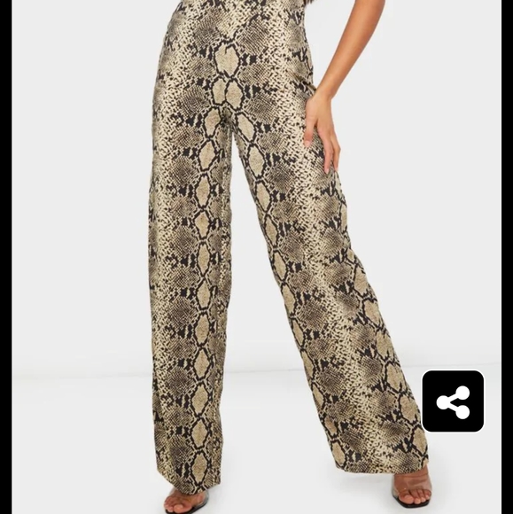 SNAKE PRINT CORSET BARDOT JUMPSUIT - Picture 5 of 7